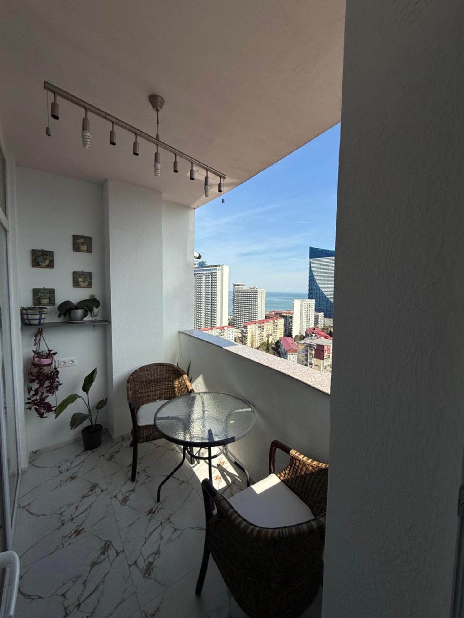 Tamuna'S Cozy Apartment Батумі Екстер'єр фото